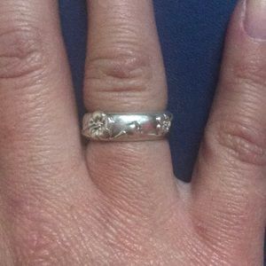 Tiffany’s Floral Ring